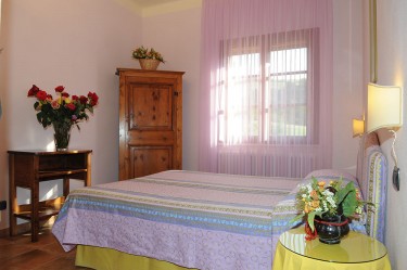 camera doppia agriturismo la rosa tea- soggiorno ad Urbino